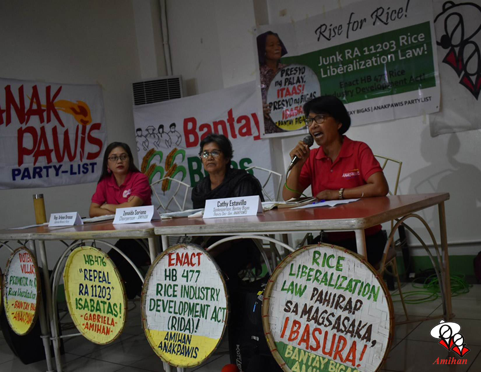 How did the women's movement of the 1960s begin picture